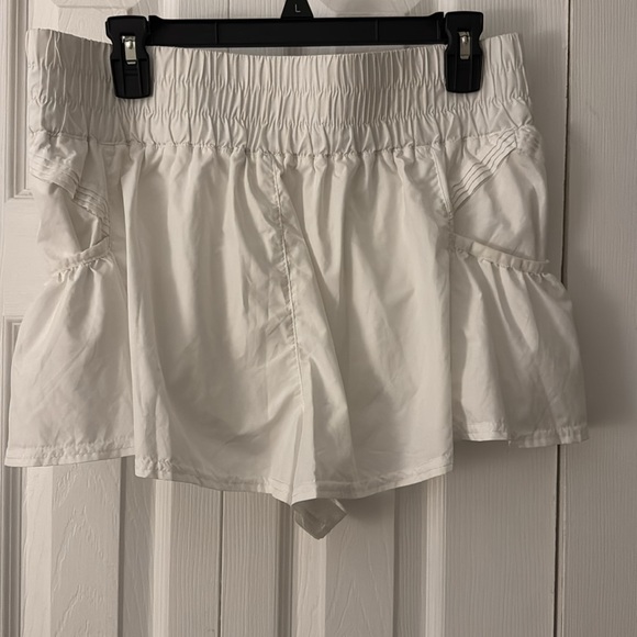 Free people shorts - Picture 3 of 6